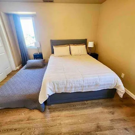 Cozy Cabin In The City Plus Gym Winnemucca Exterior photo